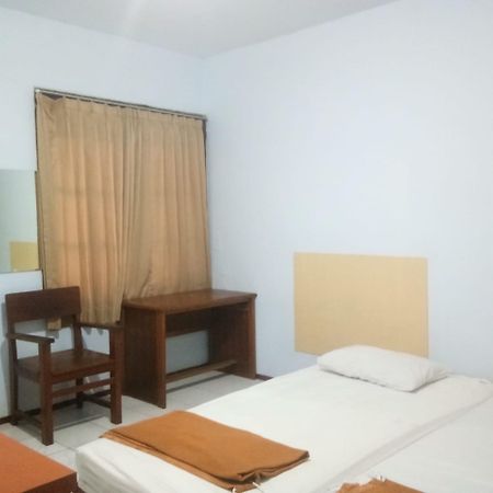 Oyo 2240 Simpang Tujuh Residence Kudus Exteriér fotografie