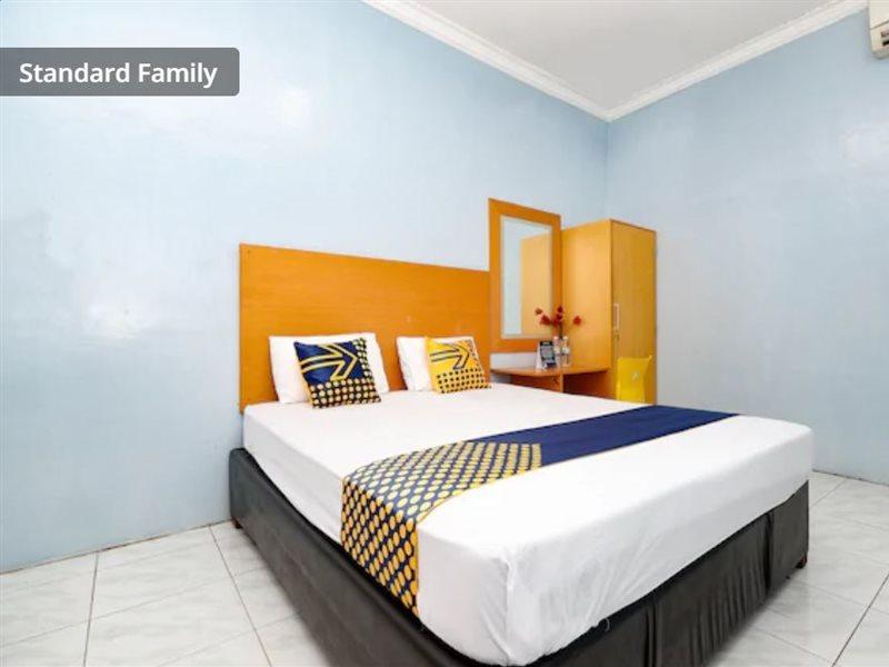 Oyo 2240 Simpang Tujuh Residence Kudus Exteriér fotografie