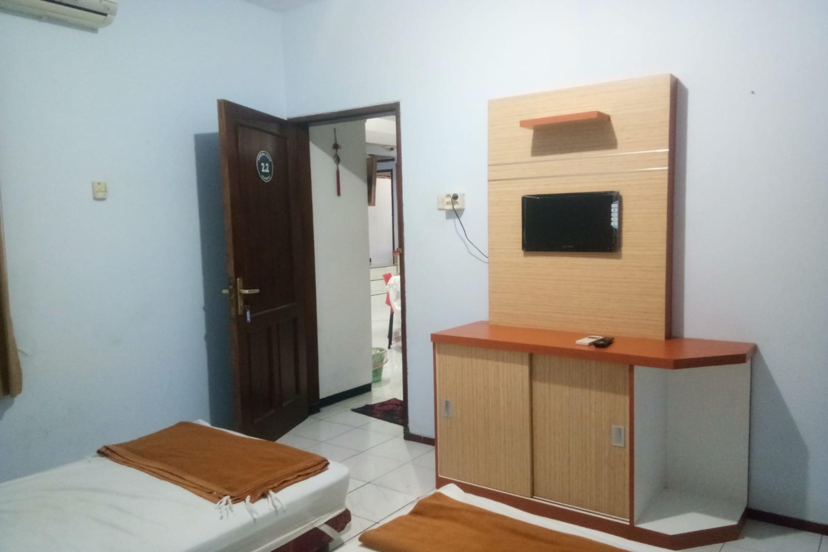 Oyo 2240 Simpang Tujuh Residence Kudus Exteriér fotografie