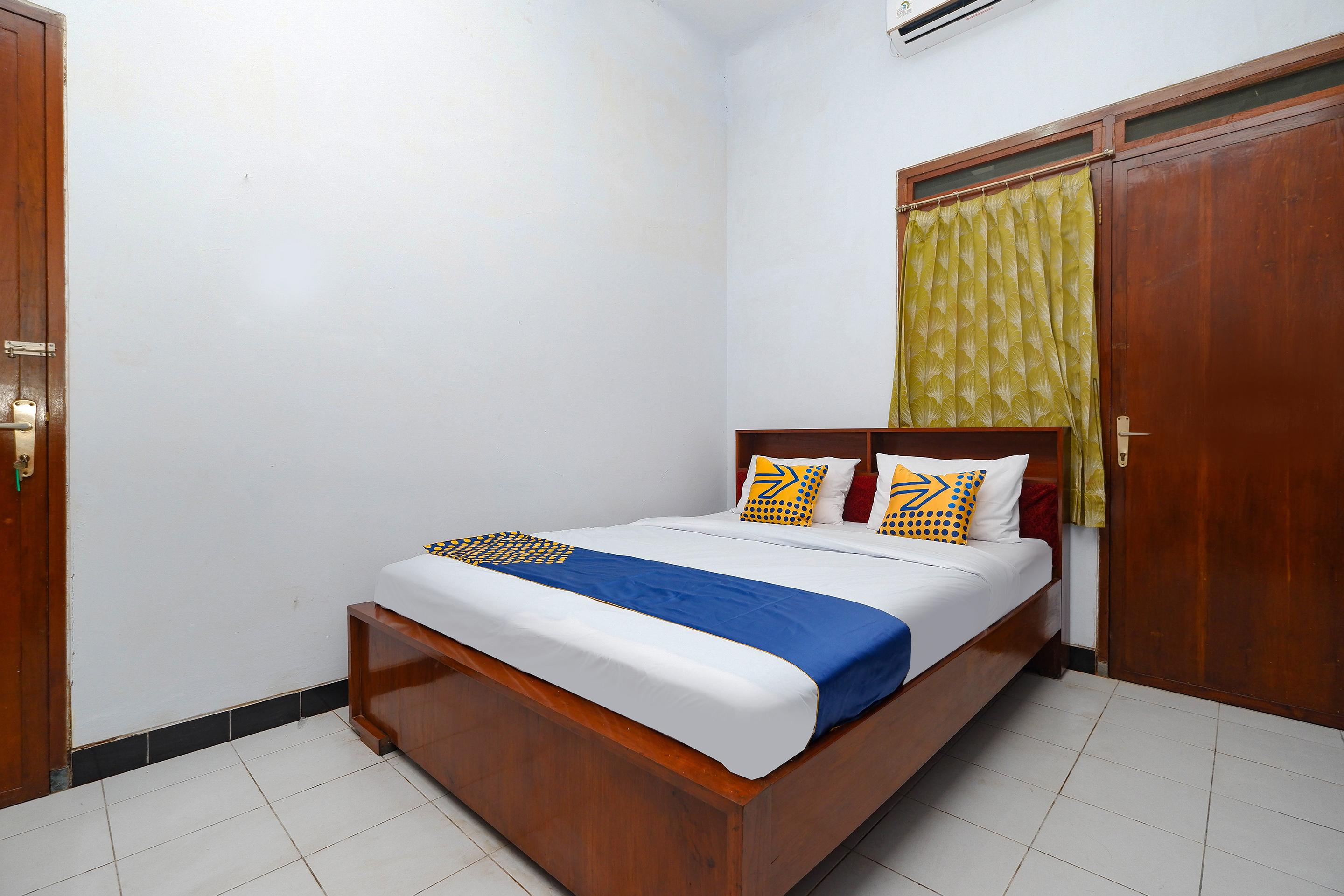 Oyo 2240 Simpang Tujuh Residence Kudus Exteriér fotografie