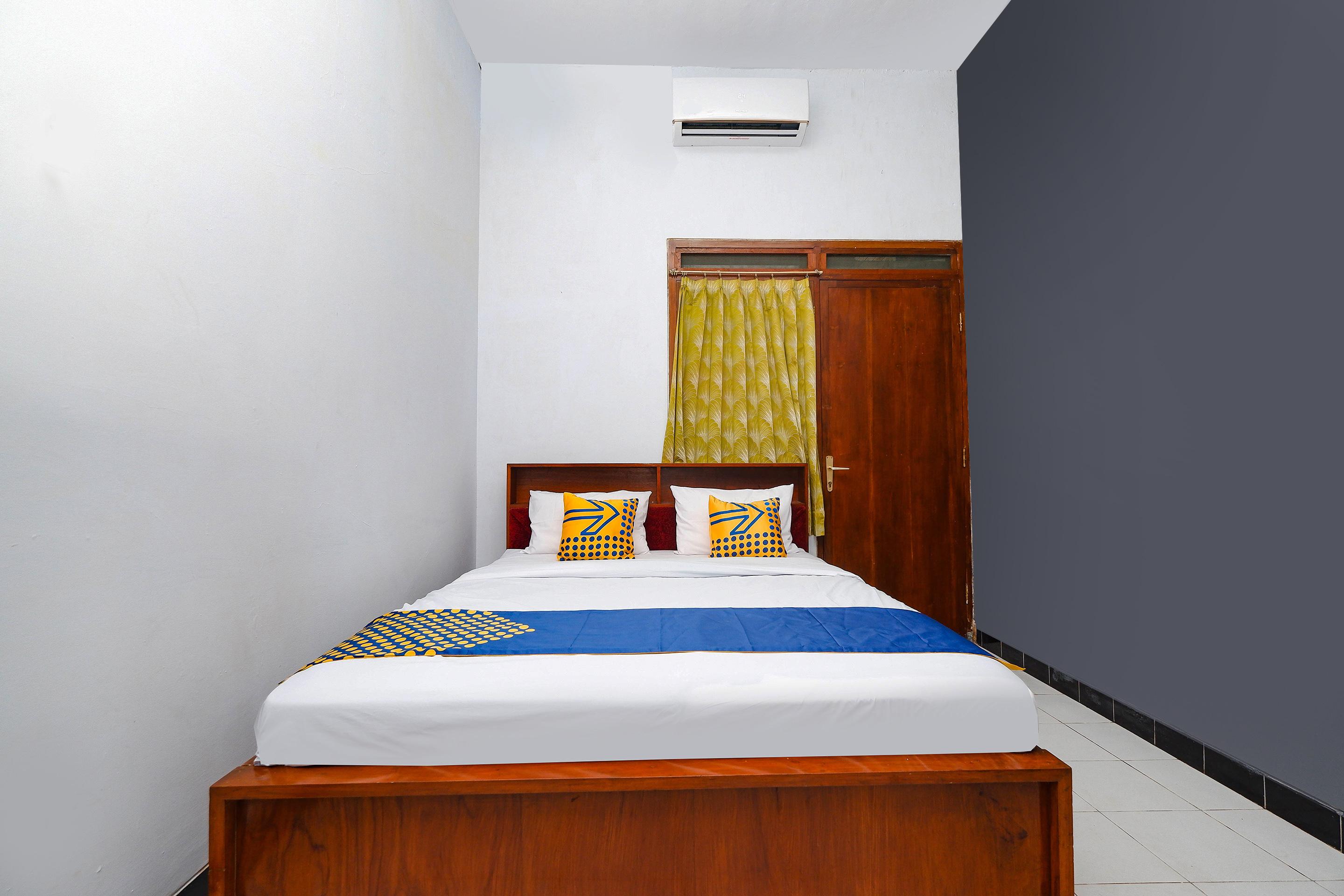 Oyo 2240 Simpang Tujuh Residence Kudus Exteriér fotografie
