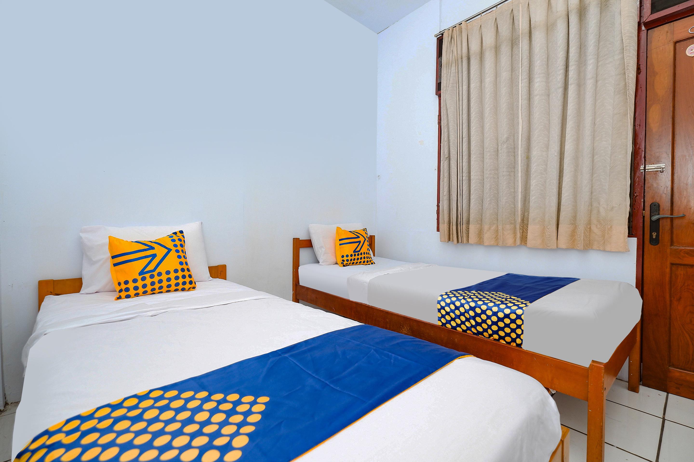 Oyo 2240 Simpang Tujuh Residence Kudus Exteriér fotografie