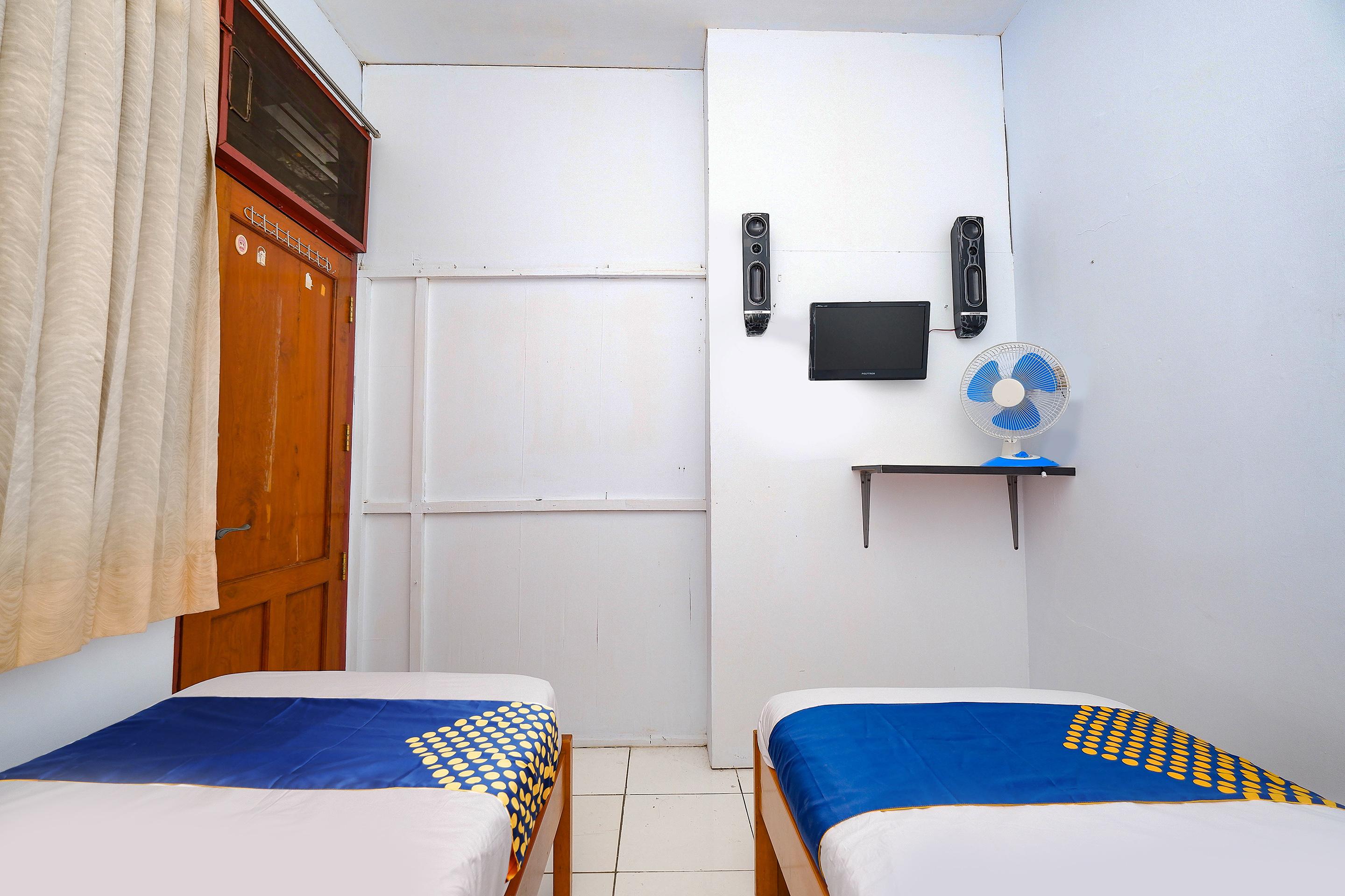 Oyo 2240 Simpang Tujuh Residence Kudus Exteriér fotografie