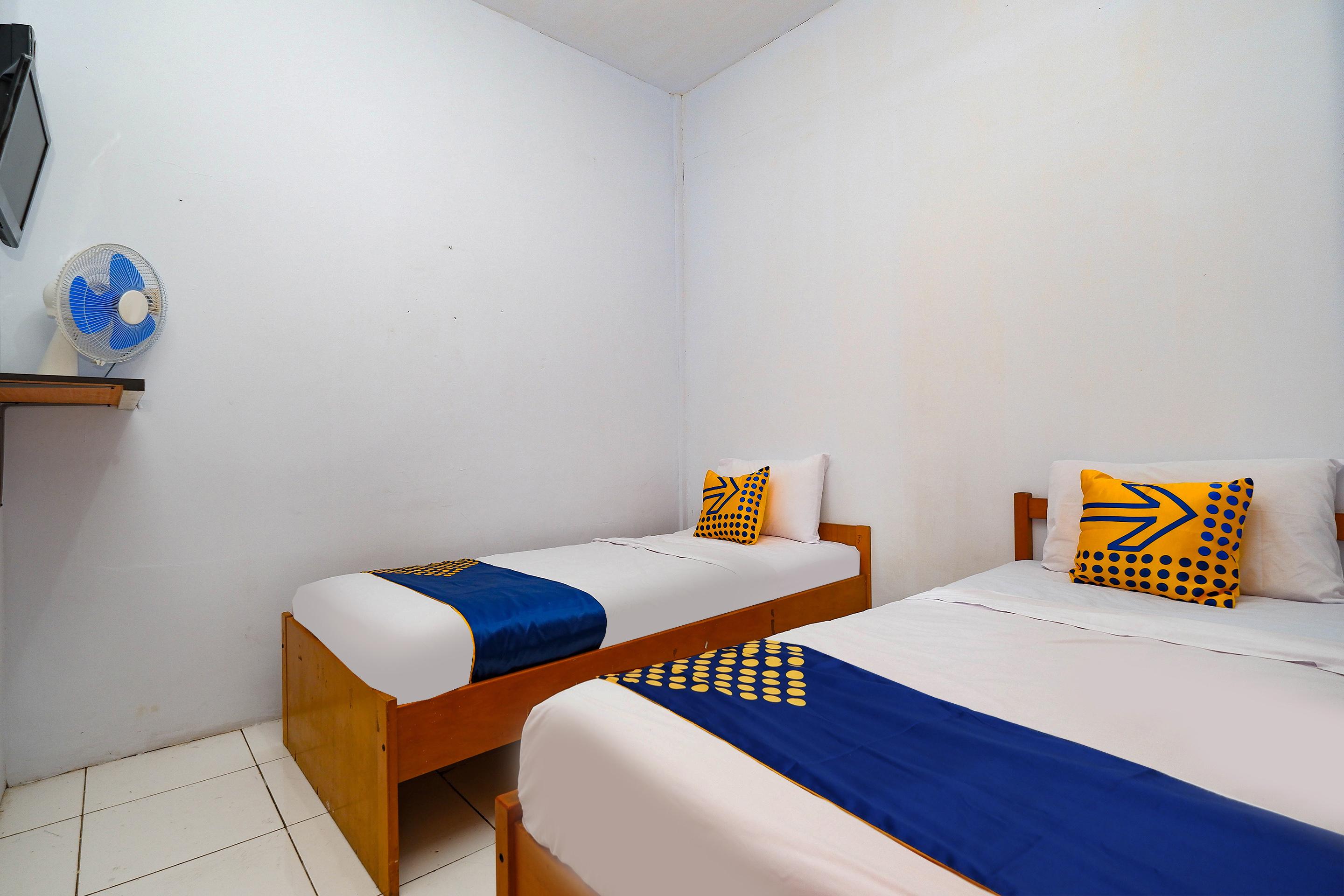 Oyo 2240 Simpang Tujuh Residence Kudus Exteriér fotografie