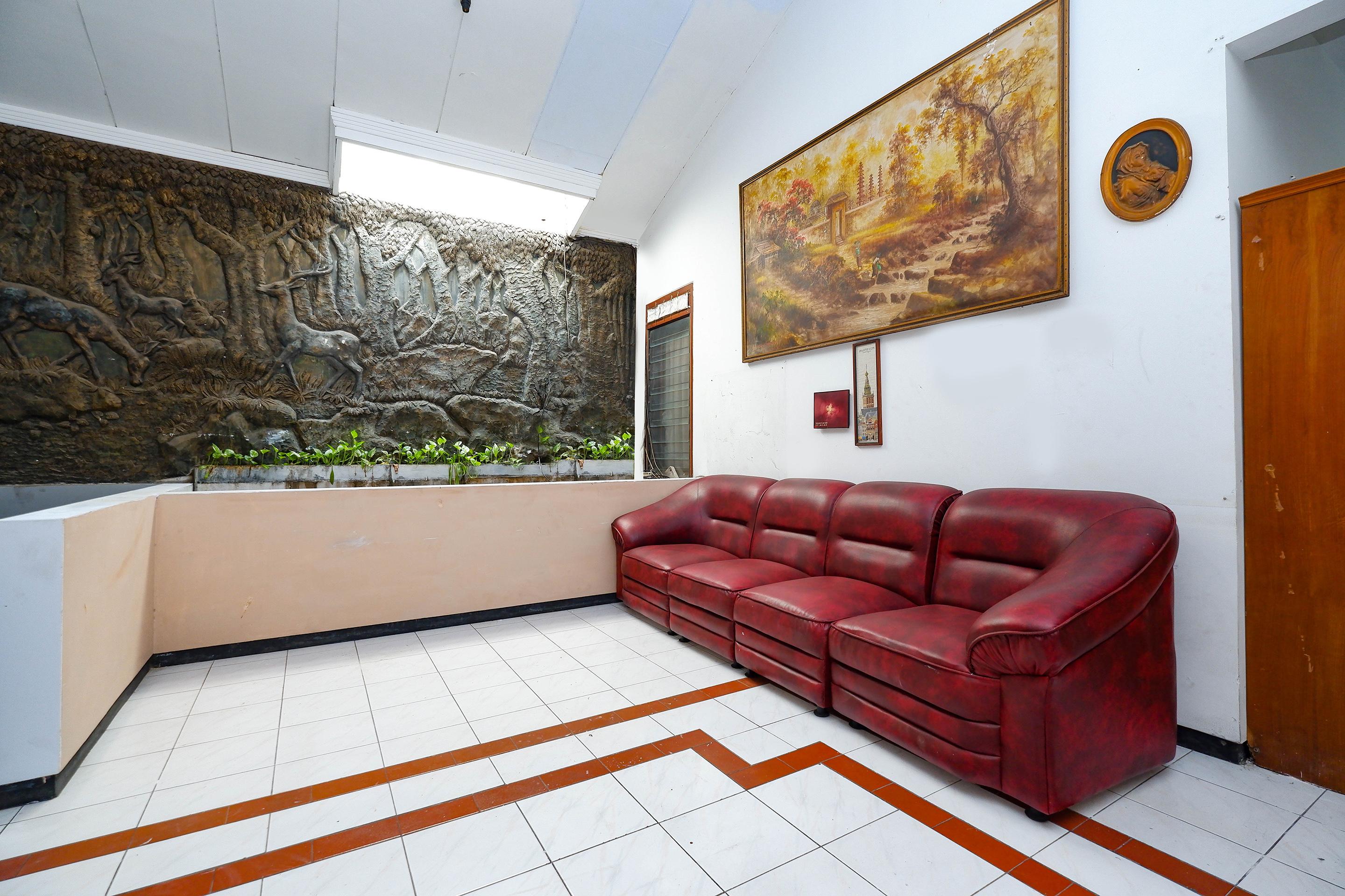 Oyo 2240 Simpang Tujuh Residence Kudus Exteriér fotografie